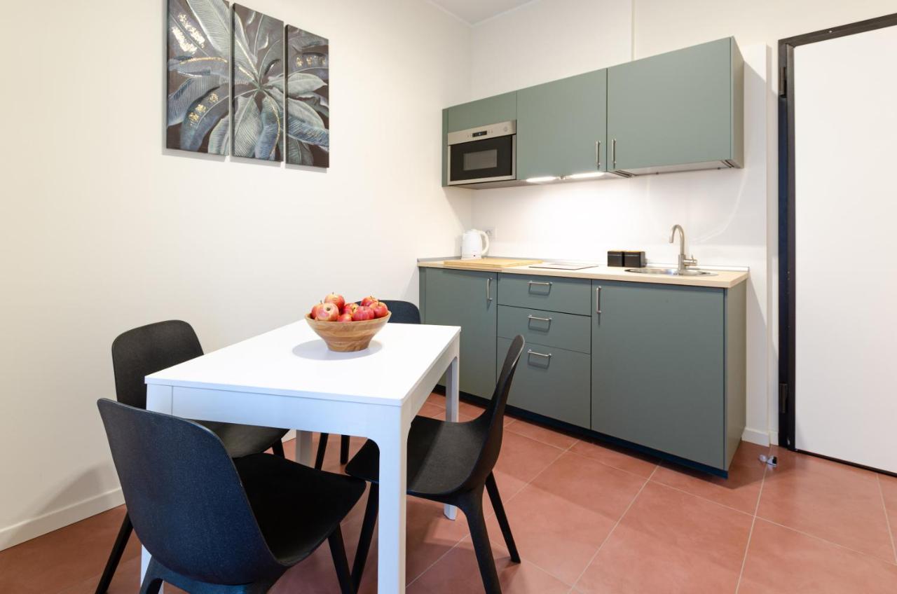 Velasquez Apartments - B - San Siro Milan Bagian luar foto